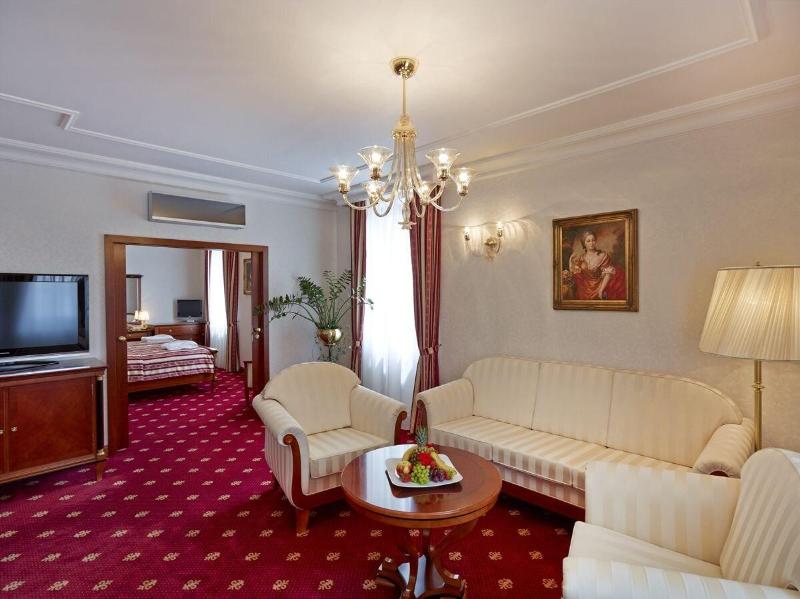 Hotel Štefánik image