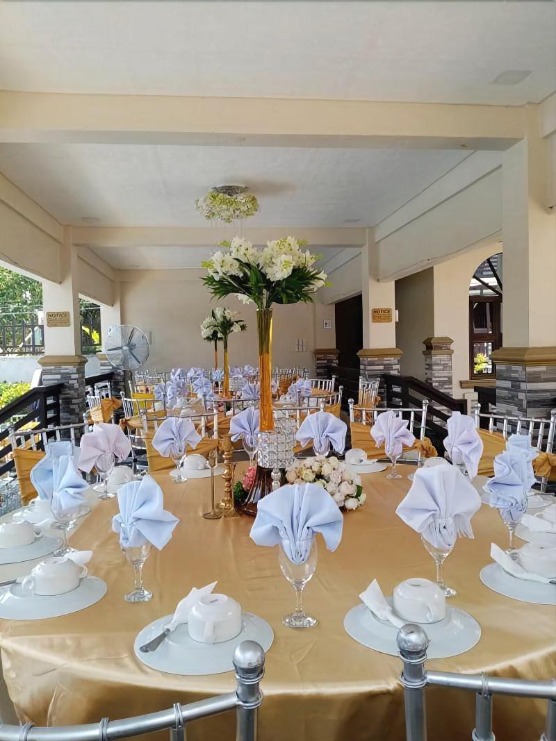 Villa Esmeralda Bryan's Resort Hotel and Restauran image