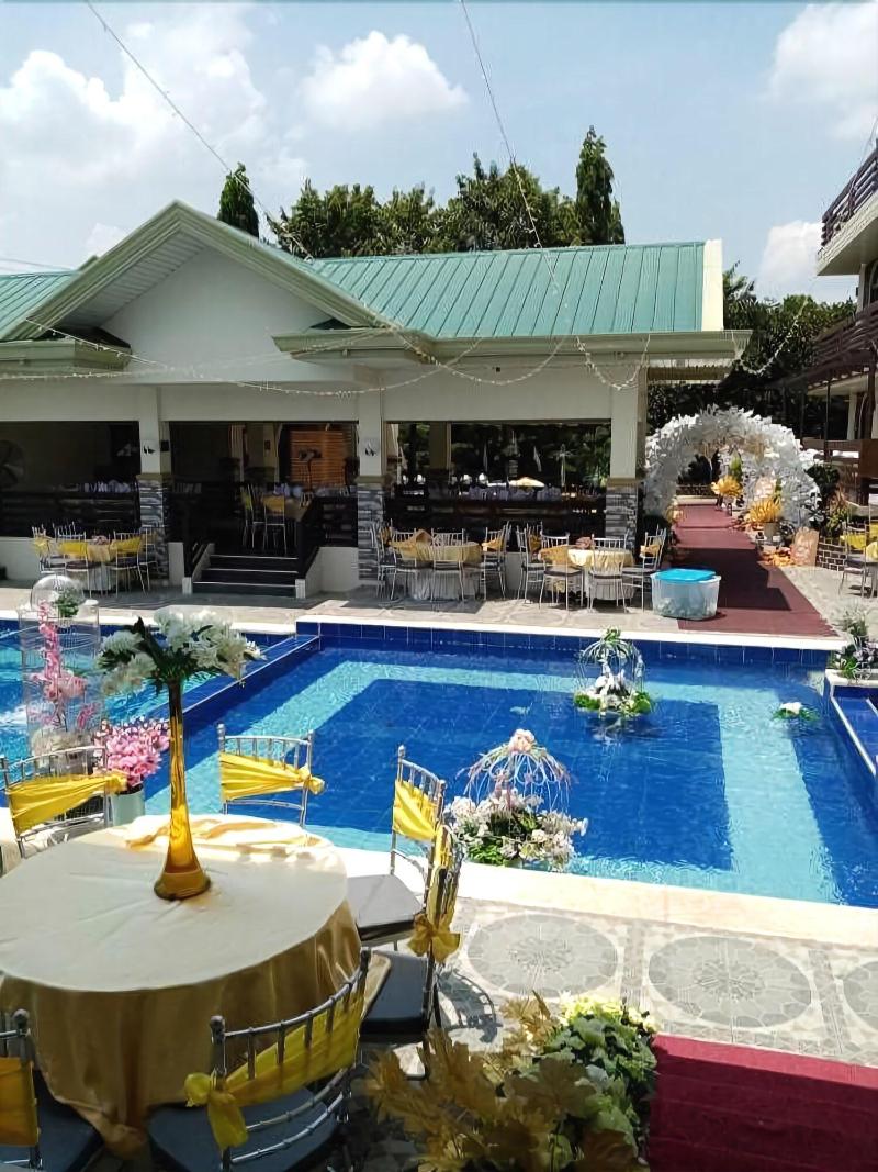Villa Esmeralda Bryan's Resort Hotel and Restauran image