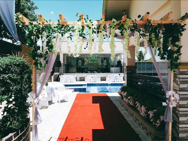 Villa Esmeralda Bryan's Resort Hotel and Restauran image