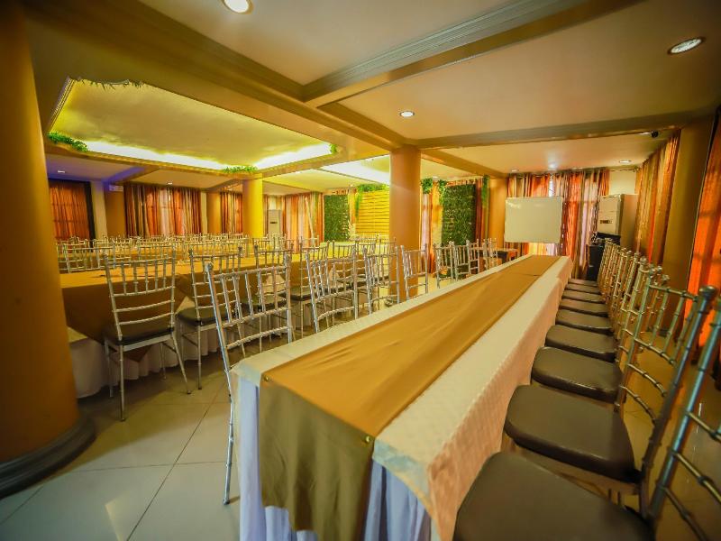 Villa Esmeralda Bryan's Resort Hotel and Restauran image