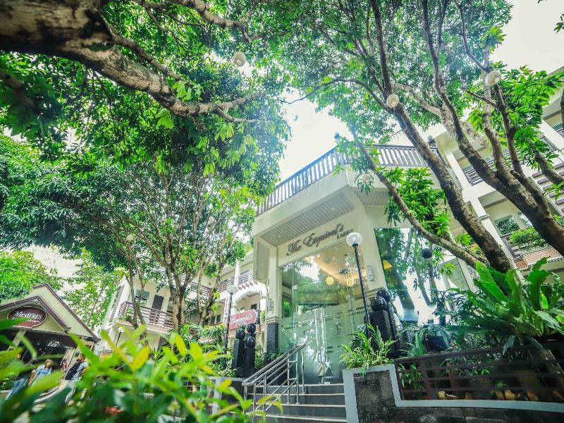 Villa Esmeralda Bryan's Resort Hotel and Restauran image