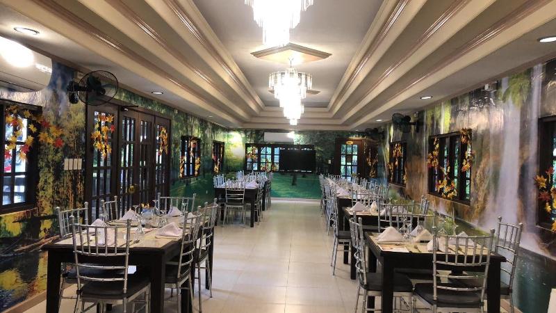 Villa Esmeralda Bryan's Resort Hotel and Restauran image