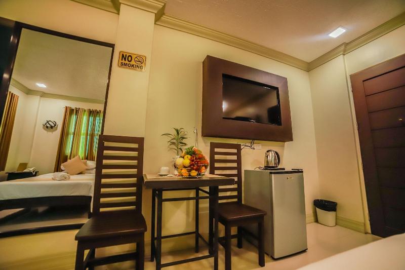 Villa Esmeralda Bryan's Resort Hotel and Restauran image