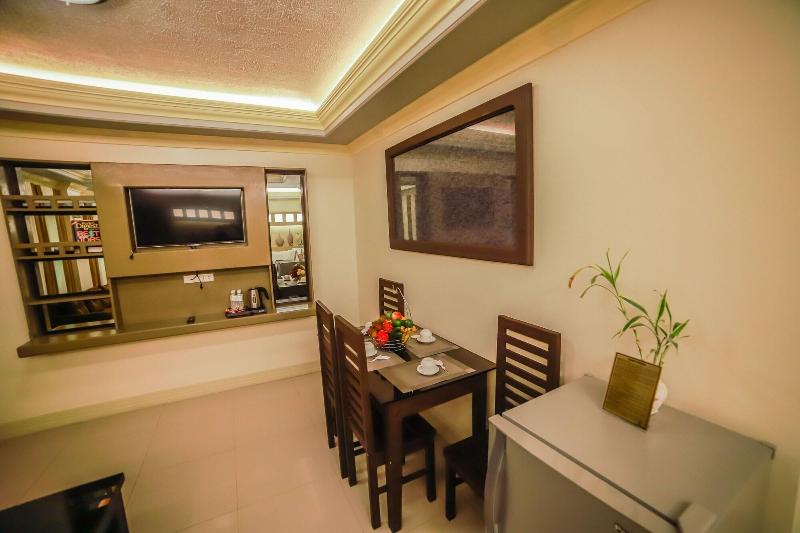 Villa Esmeralda Bryan's Resort Hotel and Restauran image