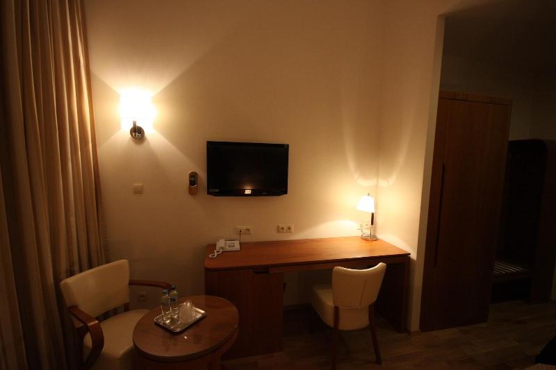Hotel Vabank image