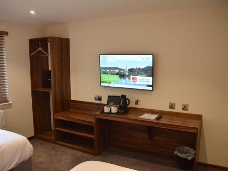Raglan Lodge image