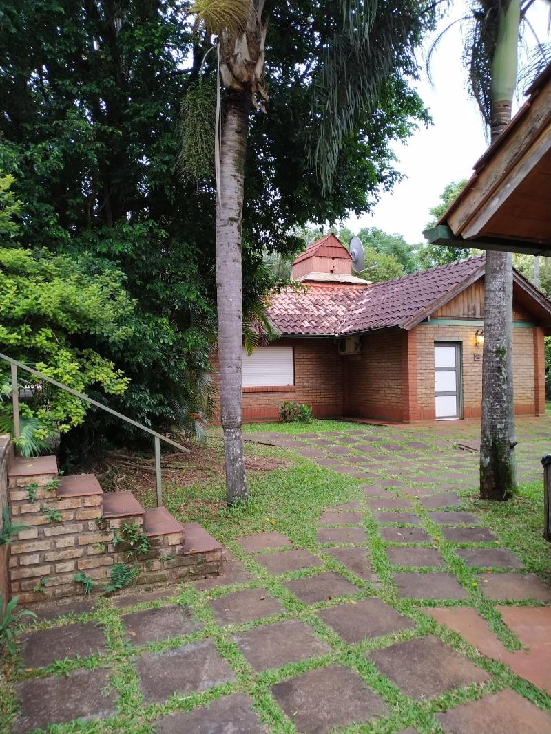 Hotel Cabanas Del Parque