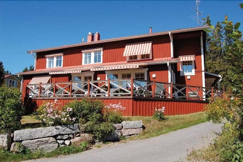 Mellanfjardens Pensionat image 4