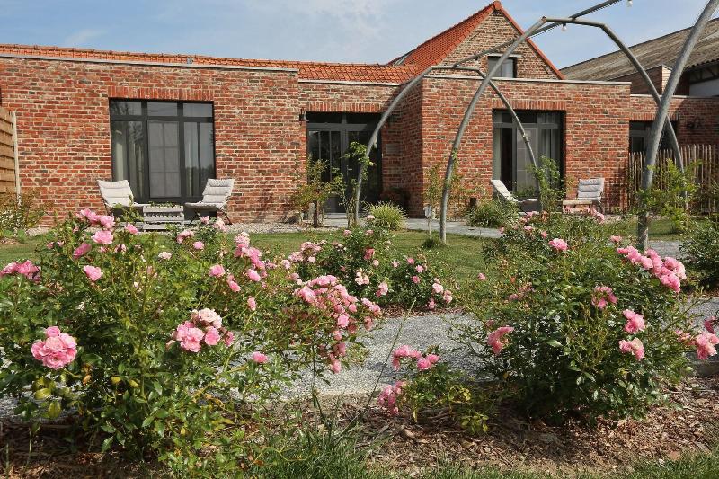 Herbes Folles image