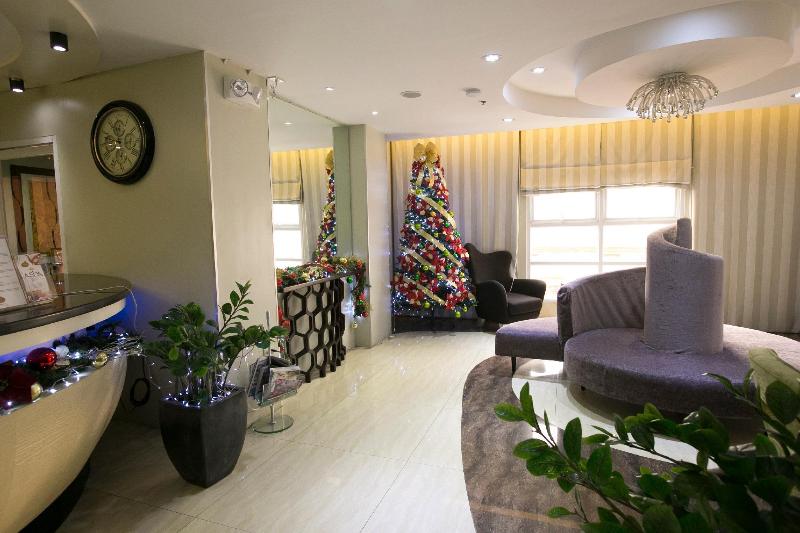 Queen Margarette Hotel - Downtown image