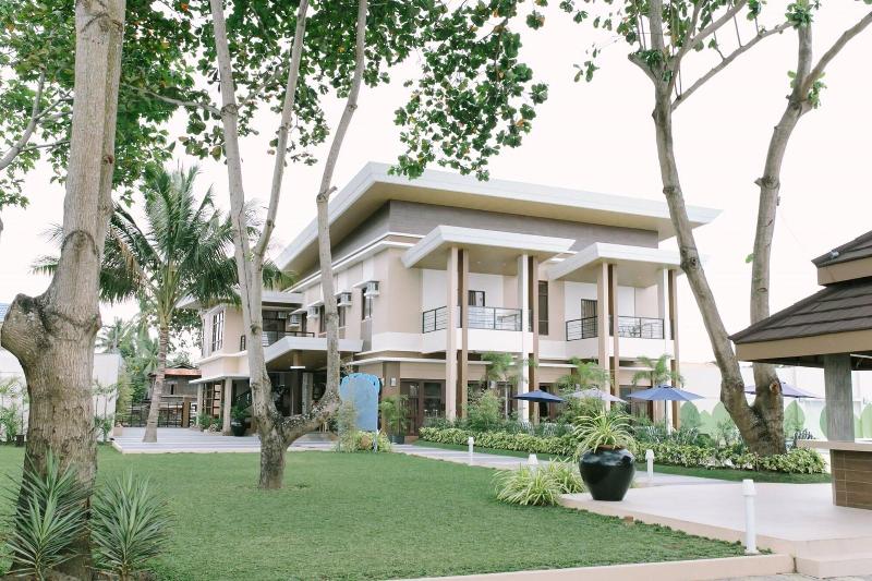 Costa Del Sol Resort Hotel — main photo