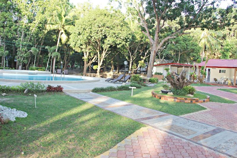 Submarine Garden Beach Resort