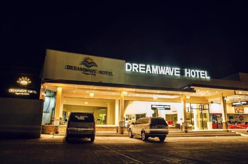 Dreamwave Hotel Ilagan image
