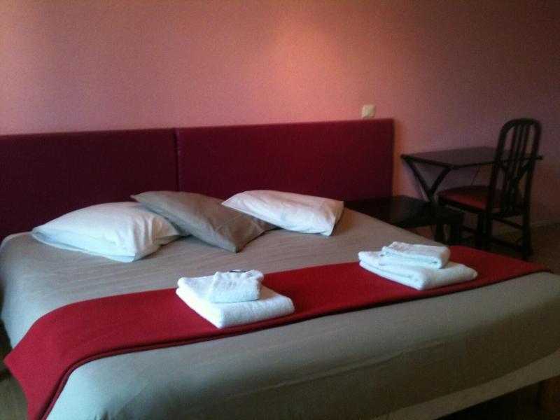 Le Clos Fleuri image
