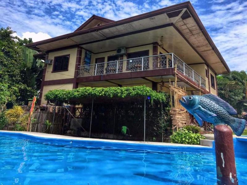 Sunrise Garden Lake Resort image