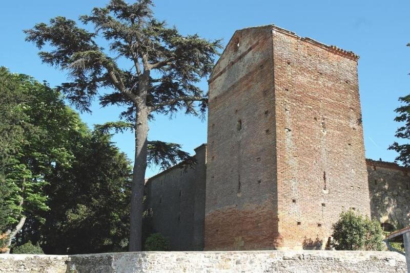 Chateau de Vallègue image