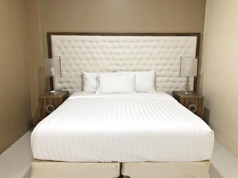 Dreamwave Hotel Polangui image