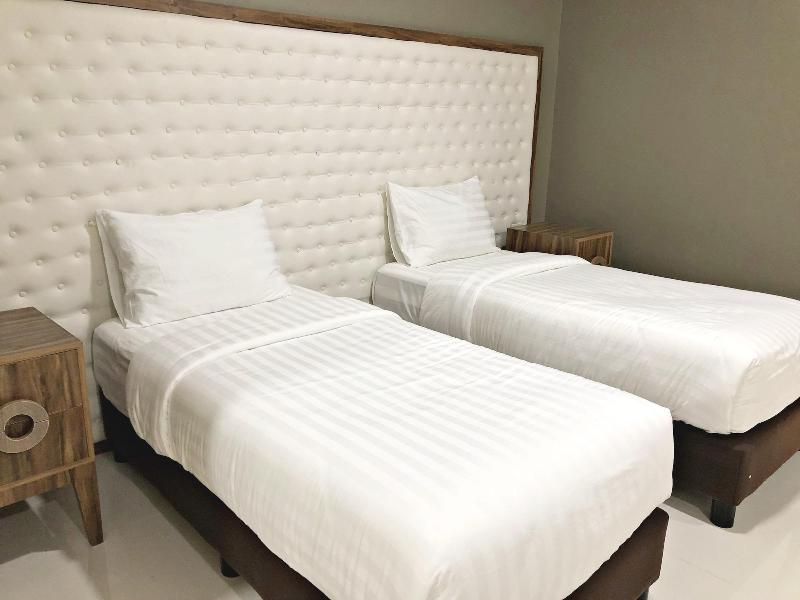 Dreamwave Hotel Polangui image