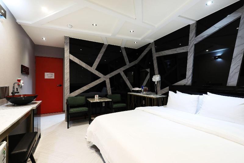 Bellino Hotel image