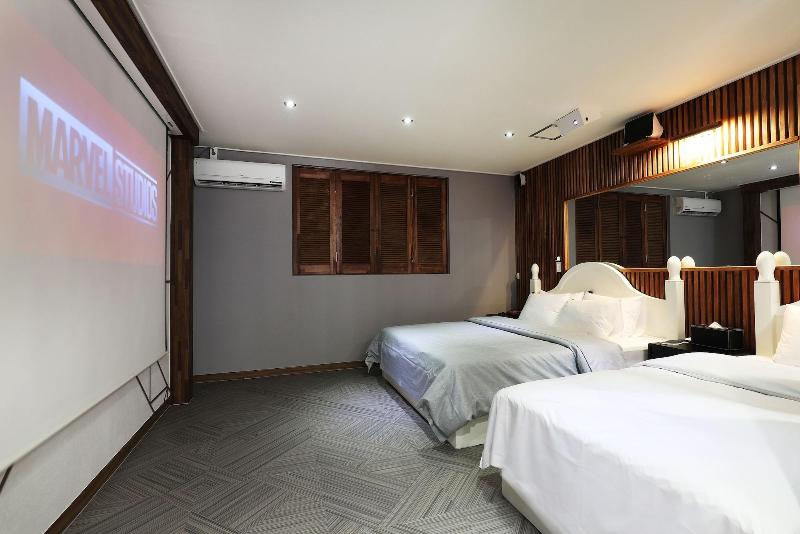 Bellino Hotel image