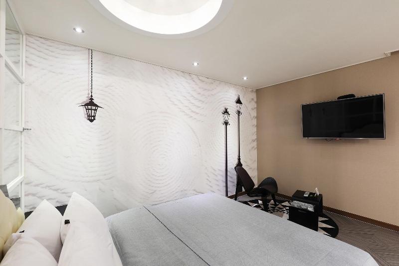 Bellino Hotel image