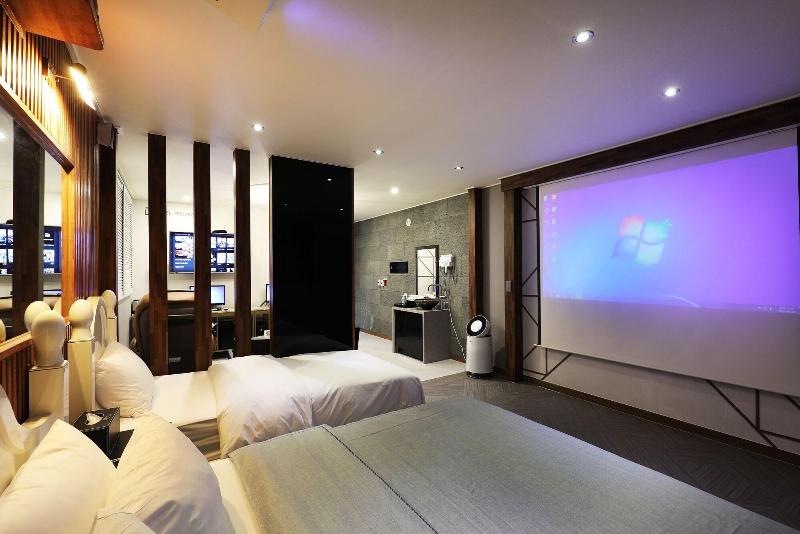 Bellino Hotel image