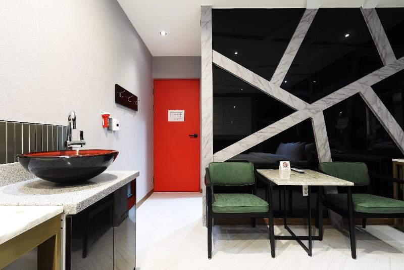 Bellino Hotel image