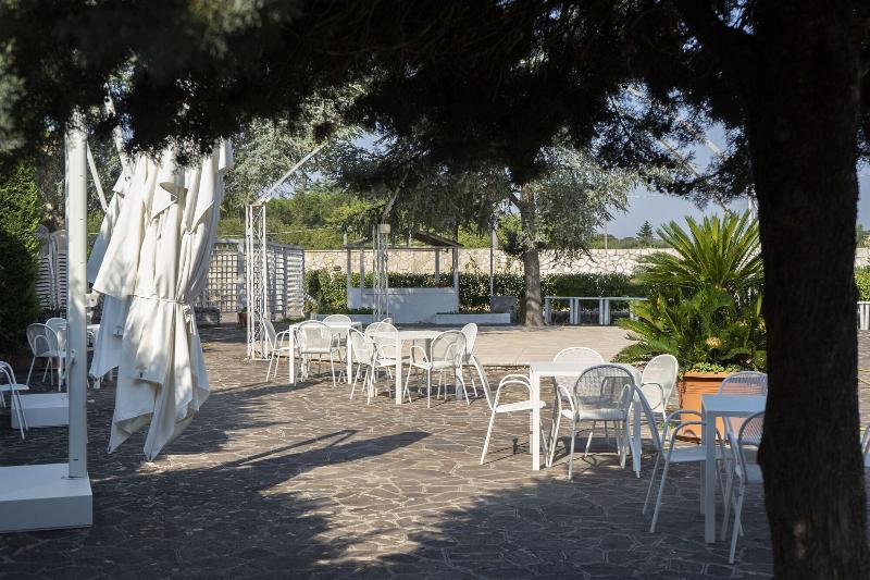 Corallo Country Hotel & SPA image