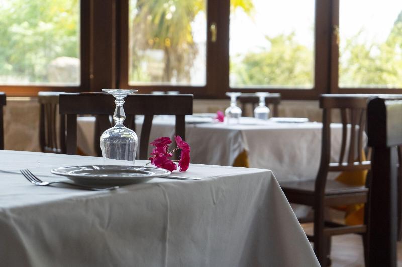 Corallo Country Hotel & SPA image