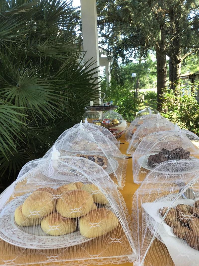 Corallo Country Hotel & SPA image