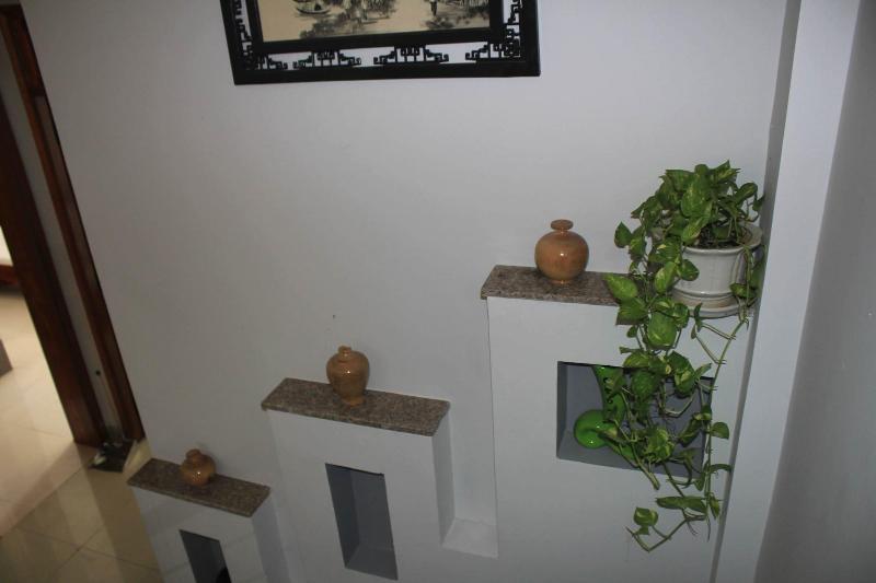 Mai Tra Hotel image