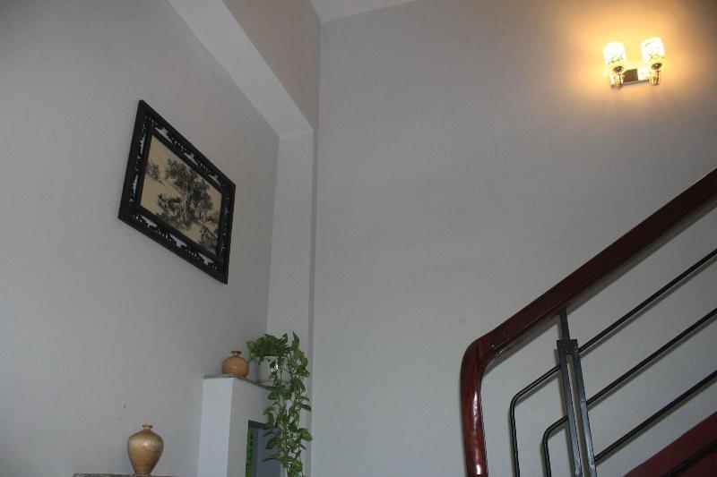Mai Tra Hotel image