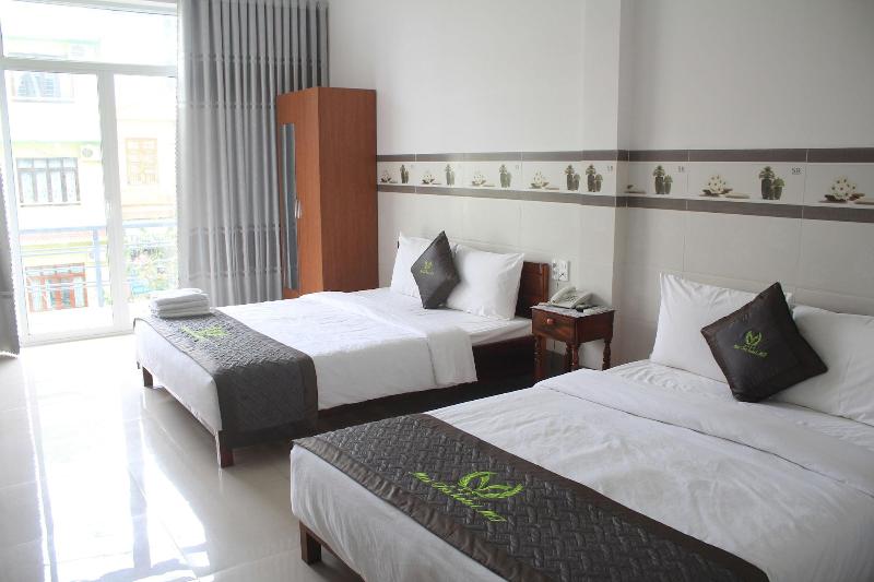 Mai Tra Hotel image