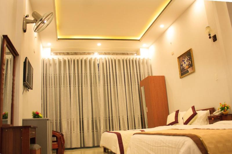 Mai Tra Hotel image