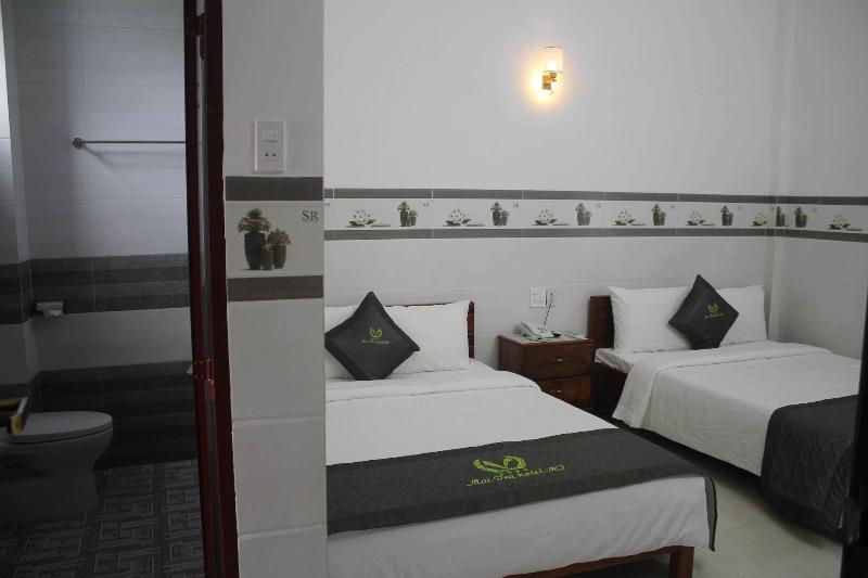 Mai Tra Hotel image