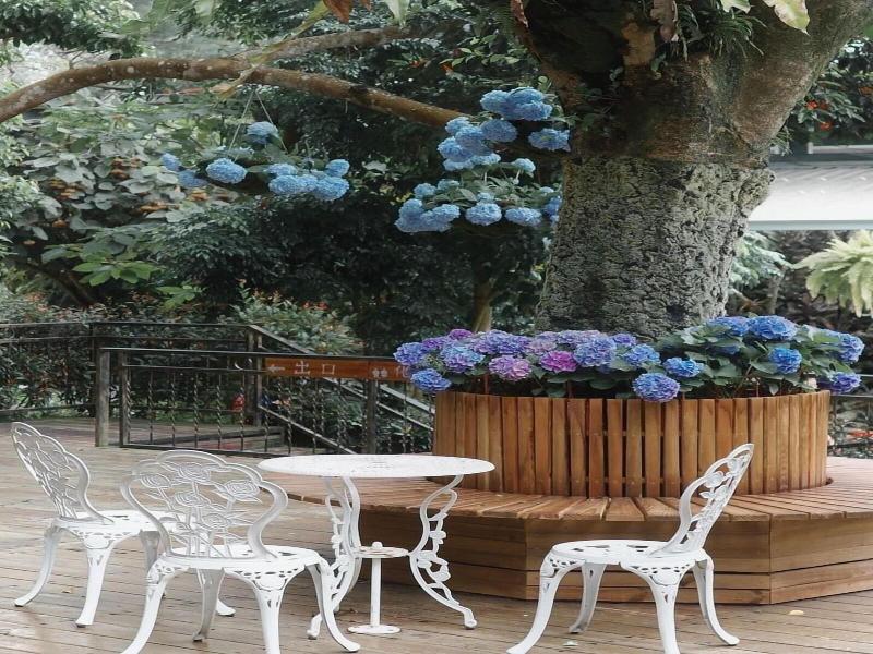 Flowerhome image