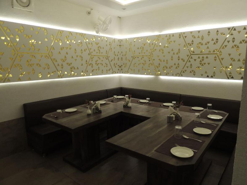 Hotel Surya Mahal — restaurant