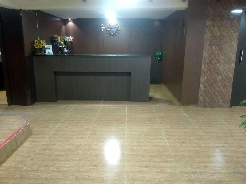 Jk Rooms 108 Hotel Royal Regency image