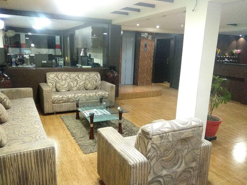 Jk Rooms 108 Hotel Royal Regency image
