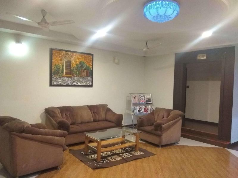 Jk Rooms 108 Hotel Royal Regency image