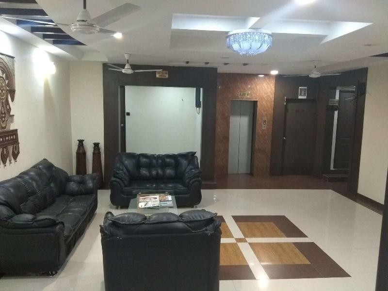 Jk Rooms 108 Hotel Royal Regency image