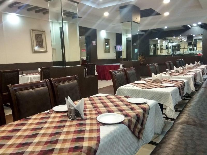 Jk Rooms 108 Hotel Royal Regency image