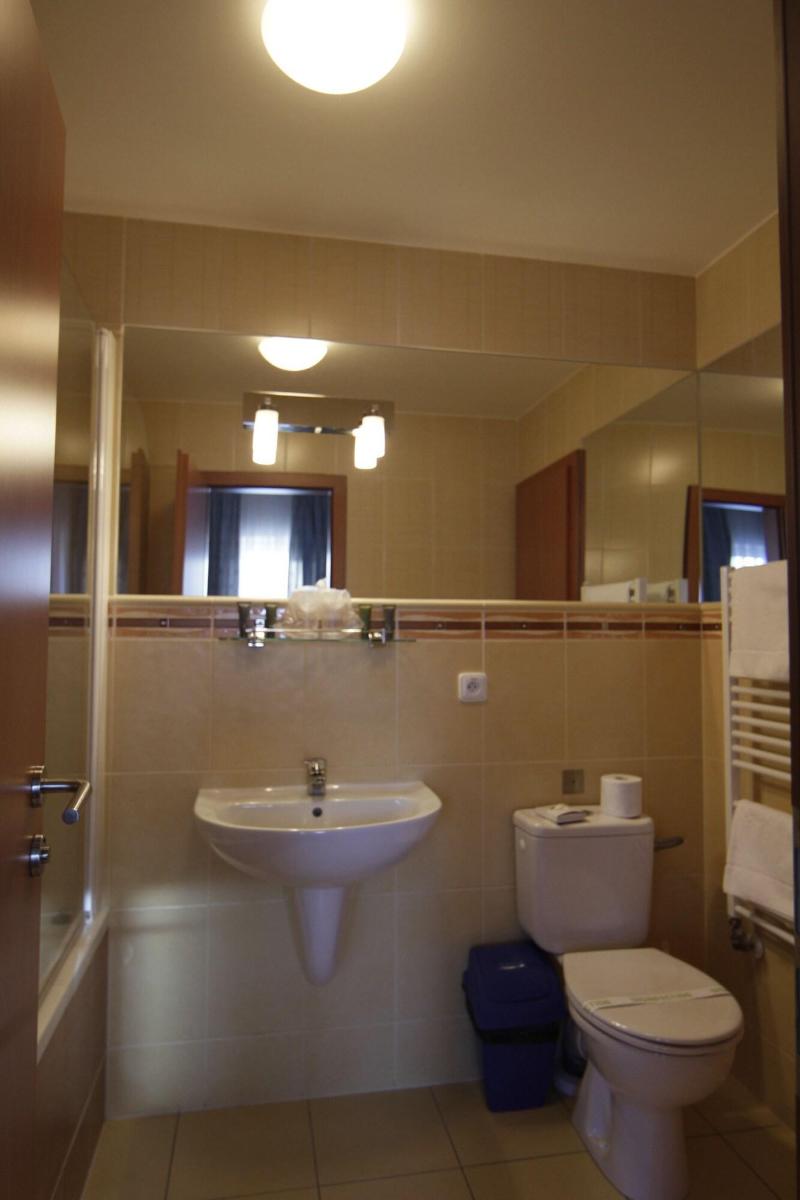 Air Hotel image