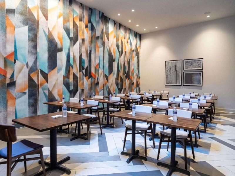 Hyatt Place NYC Chelsea image