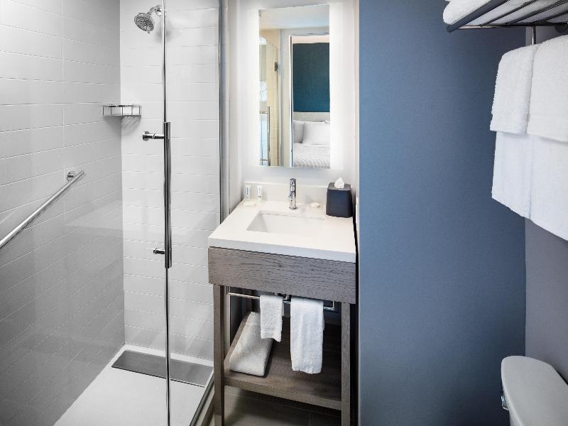 Hyatt Place NYC Chelsea image