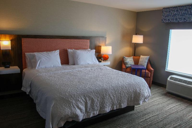 Hampton Inn & Suites By Hilton Olean image