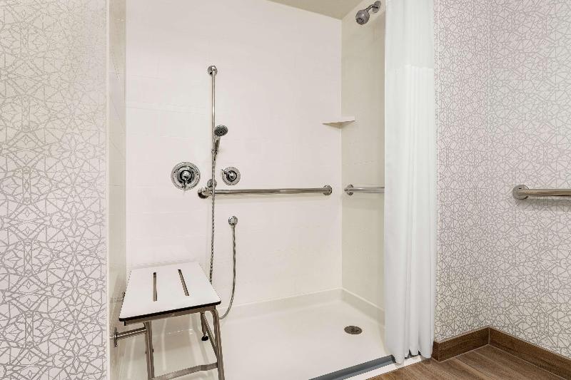 Hampton Inn & Suites By Hilton Olean image
