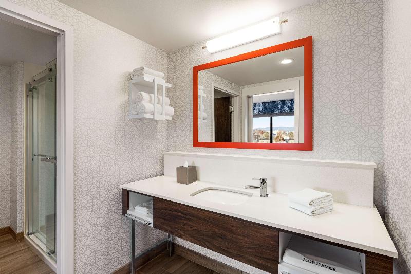 Hampton Inn & Suites By Hilton Olean image