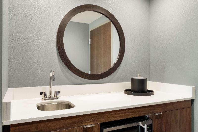 Hampton Inn & Suites By Hilton Olean image